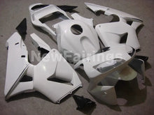 Carica l&#39;immagine nel visualizzatore di Gallery, All Pearl White No decals - CBR600RR 03-04 Fairing Kit -