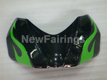 Carica l&#39;immagine nel visualizzatore di Gallery, Black and Green Flame - GSX-R600 06-07 Fairing Kit -