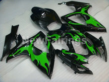 Carica l&#39;immagine nel visualizzatore di Gallery, Black and Green Flame - GSX-R600 06-07 Fairing Kit -