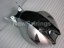 Carica l&#39;immagine nel visualizzatore di Gallery, Black and Silver SevenStars - CBR1000RR 04-05 Fairing Kit -