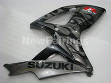 Carica l&#39;immagine nel visualizzatore di Gallery, Black and Grey Flame - GSX-R600 06-07 Fairing Kit -