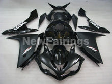 Carica l&#39;immagine nel visualizzatore di Gallery, Black Matte Black Factory Style - YZF-R1 07-08 Fairing Kit