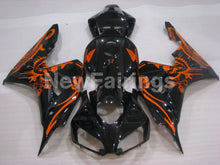 Carica l&#39;immagine nel visualizzatore di Gallery, Black and Orange Factory Style - CBR1000RR 06-07 Fairing Kit