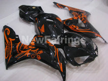 Carica l&#39;immagine nel visualizzatore di Gallery, Black and Orange Factory Style - CBR1000RR 06-07 Fairing Kit