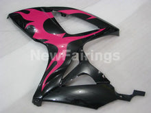 Carica l&#39;immagine nel visualizzatore di Gallery, Black and Pink Flame - GSX-R600 06-07 Fairing Kit -