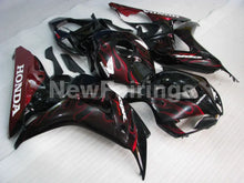 Carica l&#39;immagine nel visualizzatore di Gallery, Black and Red Flame - CBR1000RR 06-07 Fairing Kit - Vehicles