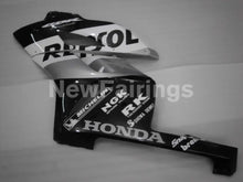 Carica l&#39;immagine nel visualizzatore di Gallery, Black and Silver Repsol - CBR1000RR 04-05 Fairing Kit -
