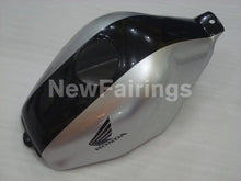 Carica l&#39;immagine nel visualizzatore di Gallery, Black and Silver SevenStars - CBR600 F2 91-94 Fairing Kit -