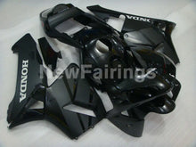Carica l'immagine nel visualizzatore di Gallery, Black with white decals Factory Style - CBR600RR 03-04