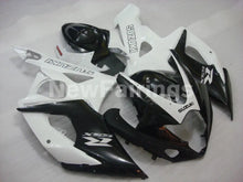 Carica l&#39;immagine nel visualizzatore di Gallery, Black and White Factory Style - GSX - R1000 05 - 06 Fairing