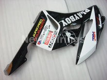 Carica l&#39;immagine nel visualizzatore di Gallery, Black and White PlayBoy - CBR1000RR 04-05 Fairing Kit -