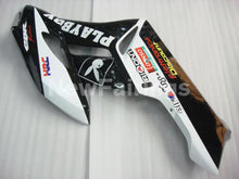 Carica l&#39;immagine nel visualizzatore di Gallery, Black and White PlayBoy - CBR1000RR 04-05 Fairing Kit -