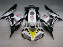 Carica l&#39;immagine nel visualizzatore di Gallery, Black and White Playboy - CBR1000RR 06-07 Fairing Kit -