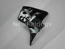 Carica l&#39;immagine nel visualizzatore di Gallery, Black and White Skull - CBR600RR 05-06 Fairing Kit -
