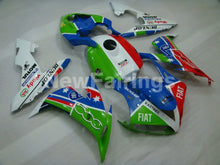 Carica l&#39;immagine nel visualizzatore di Gallery, Blue and Green Red MOTUL - YZF-R1 04-06 Fairing Kit