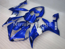 Carica l&#39;immagine nel visualizzatore di Gallery, Blue White Factory Style - YZF-R1 04-06 Fairing Kit