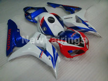 Carica l&#39;immagine nel visualizzatore di Gallery, Blue and White Red Factory Style - CBR1000RR 06-07 Fairing