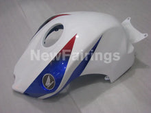 Carica l&#39;immagine nel visualizzatore di Gallery, Blue and White Red Factory Style - CBR1000RR 08-11 Fairing
