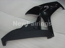 Carica l'immagine nel visualizzatore di Gallery, Gloss Black and Matte Black No decals - CBR1000RR 06-07 Fairing Kit
