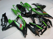 Carica l&#39;immagine nel visualizzatore di Gallery, Green and Black Factory Style - GSX-R600 08-10 Fairing Kit