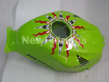 Carica l&#39;immagine nel visualizzatore di Gallery, Green and Black Rossi - CBR600RR 03-04 Fairing Kit -