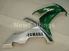 Carica l&#39;immagine nel visualizzatore di Gallery, Green Silver Factory Style - YZF-R1 04-06 Fairing Kit