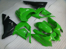 Carica immagine nel visualizzatore della galleria, Green and Black Factory Style - NINJA ZX-10R 04-05 Fairing Kit