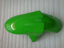 Carica immagine nel visualizzatore della galleria, Green and Black Factory Style - NINJA ZX-10R 04-05 Fairing Kit