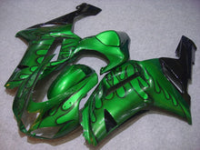Carica l'immagine nel visualizzatore di Gallery, Green and Black Flame - NINJA ZX-6R 07-08 Fairing Kit
