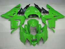 Carica immagine nel visualizzatore della galleria, Green No decals - NINJA ZX-10R 04-05 Fairing Kit