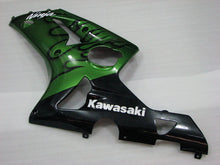 Carica l&#39;immagine nel visualizzatore di Gallery, Green and Black Flame - NINJA ZX-6R 03-04 Fairing Kit