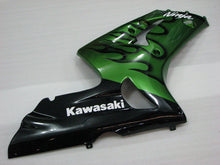 Carica l&#39;immagine nel visualizzatore di Gallery, Green and Black Flame - NINJA ZX-6R 03-04 Fairing Kit