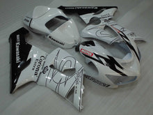 Carica l&#39;immagine nel visualizzatore di Gallery, White and Black Corona - NINJA ZX-6R 05-06 Fairing Kit