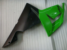 Carica l&#39;immagine nel visualizzatore di Gallery, Green and Black Factory Style - NINJA ZX-10R 04-05 Fairing Kit