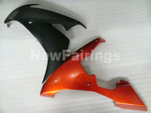 Carica l&#39;immagine nel visualizzatore di Gallery, Orange and Black No decals - YZF-R1 04-06 Fairing Kit