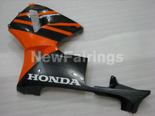 Carica l&#39;immagine nel visualizzatore di Gallery, Orange and Black Factory Style - CBR600RR 03-04 Fairing Kit