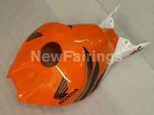 Carica l&#39;immagine nel visualizzatore di Gallery, Orange and White Red Repsol - CBR1000RR 06-07 Fairing Kit -