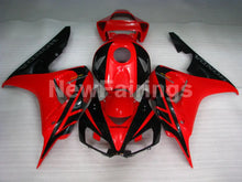 Carica l&#39;immagine nel visualizzatore di Gallery, Red and Black Factory Style - CBR1000RR 06-07 Fairing Kit -