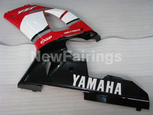 Carica l&#39;immagine nel visualizzatore di Gallery, Red and Black White Factory Style - YZF-R1 00-01 Fairing