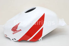 Carica l&#39;immagine nel visualizzatore di Gallery, Red and Blue Castrol - CBR600RR 03-04 Fairing Kit - Vehicles