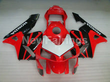 Carica l&#39;immagine nel visualizzatore di Gallery, Red and White Black Factory Style - CBR600RR 03-04 Fairing