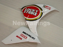Carica l&#39;immagine nel visualizzatore di Gallery, Red White Lucky Strike - YZF-R1 09-11 Fairing Kit
