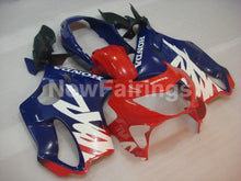 Carica l&#39;immagine nel visualizzatore di Gallery, Red and Blue White Factory Style - CBR600 F4 99-00 Fairing