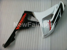 Carica l&#39;immagine nel visualizzatore di Gallery, Red and White Black Factory Style - CBR1000RR 06-07 Fairing