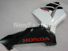 Carica l&#39;immagine nel visualizzatore di Gallery, Red and White Black Factory Style - CBR600RR 03-04 Fairing