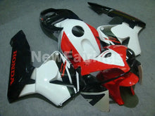 Carica l&#39;immagine nel visualizzatore di Gallery, Red White and Black Factory Style - CBR600RR 05-06 Fairing