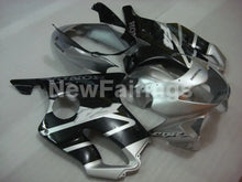Carica l&#39;immagine nel visualizzatore di Gallery, Silver and Black Factory Style - CBR600 F4 99-00 Fairing Kit