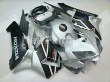 Carica l&#39;immagine nel visualizzatore di Gallery, Silver and Black Factory Style - CBR600RR 05-06 Fairing Kit