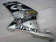 Carica immagine nel visualizzatore della galleria, Silver and Black Factory Style - GSX-R600 01-03 Fairing Kit