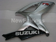 Carica l'immagine nel visualizzatore di Gallery, Silver and Black Factory Style - GSX-R600 06-07 Fairing Kit